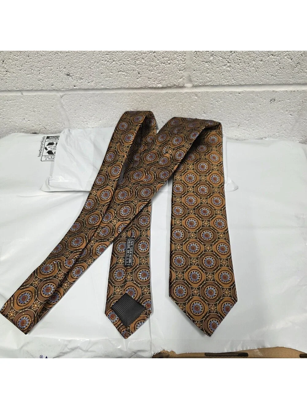 JZ Richards Cupper Brown Heavy Silk Neck Tie Handmade Woven 59x3.1/4 Medallion